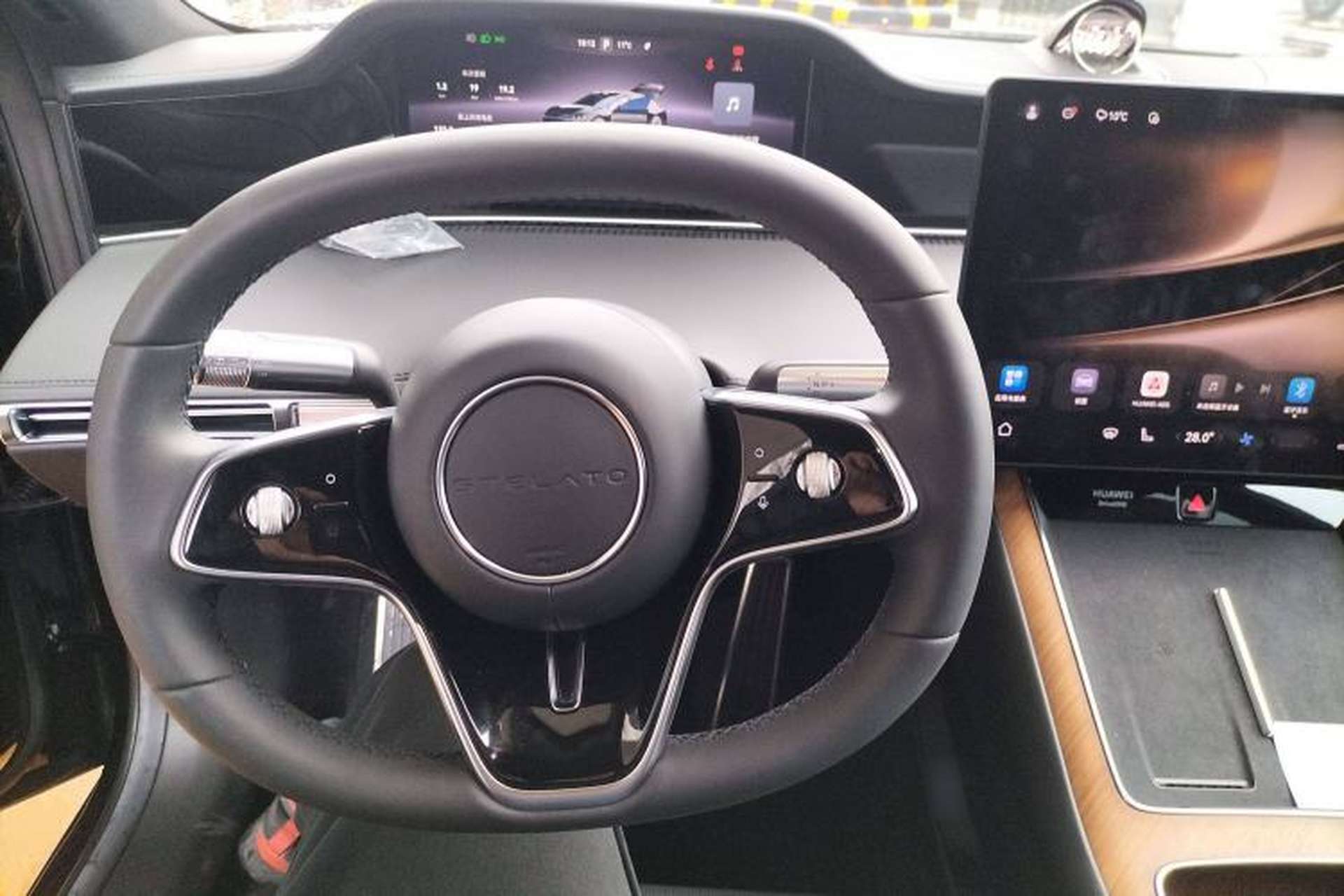 Used Hima Stelato S9 2024 All-Electric Ultra Four-Wheel-Drive Flagship Edition Steering Wheel