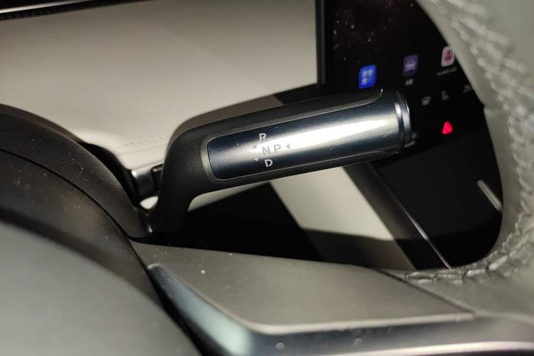 Used Hima Stelato S9 2024 All-Electric Ultra Four-Wheel-Drive Flagship Edition Gear Lever