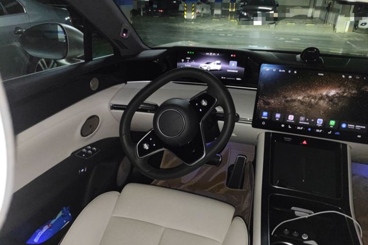 Used Hima Stelato S9 2024 All-Electric Ultra Four-Wheel-Drive Flagship Edition Steering Wheel