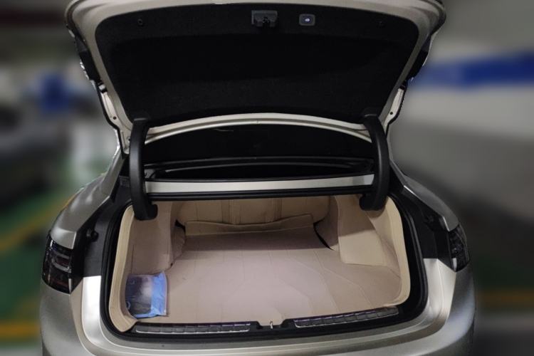 Used Hima Stelato S9 2024 All-Electric Ultra Four-Wheel-Drive Flagship Edition Trunk