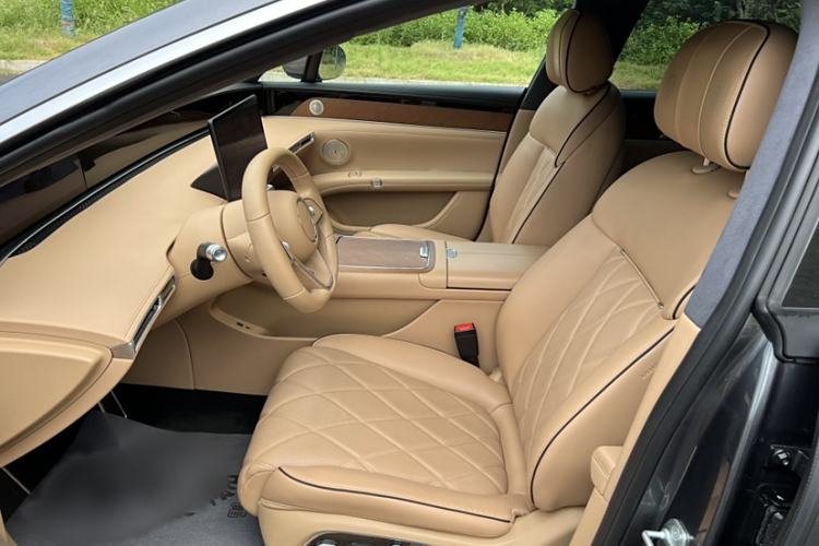 Used Hima Stelato S9 2024 All-Electric Ultra Four-Wheel-Drive Flagship Edition Interior 2