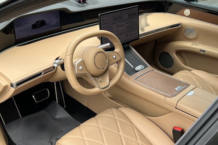Used Hima Stelato S9 2024 All-Electric Ultra Four-Wheel-Drive Flagship Edition Interior 3