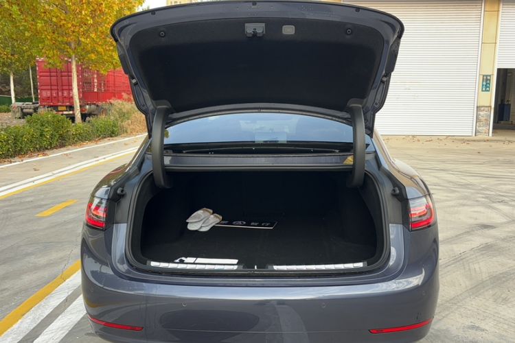 Used Hima Stelato S9 2025 Extended-Range Ultra Trunk