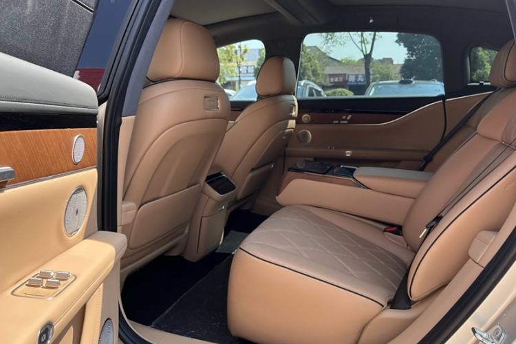 Used Hima Stelato S9 2024 All-Electric Ultra Four-Wheel-Drive Flagship Edition Interior 1