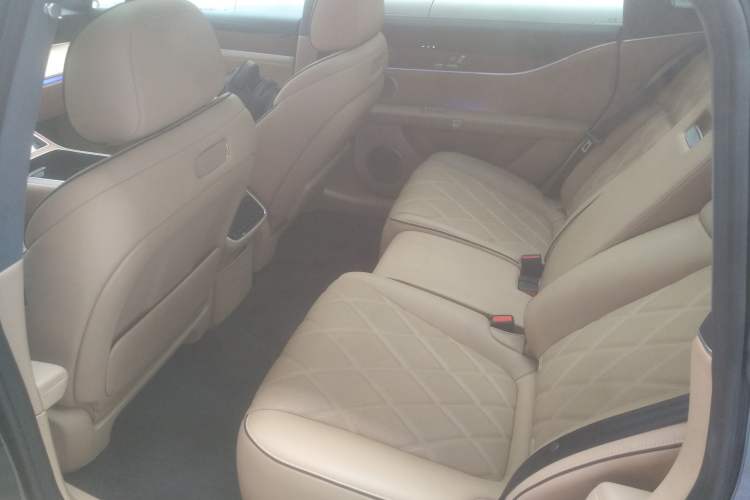 Used Hima Stelato S9 2024 All-Electric Ultra Four-Wheel-Drive Flagship Edition Left Rear Seat