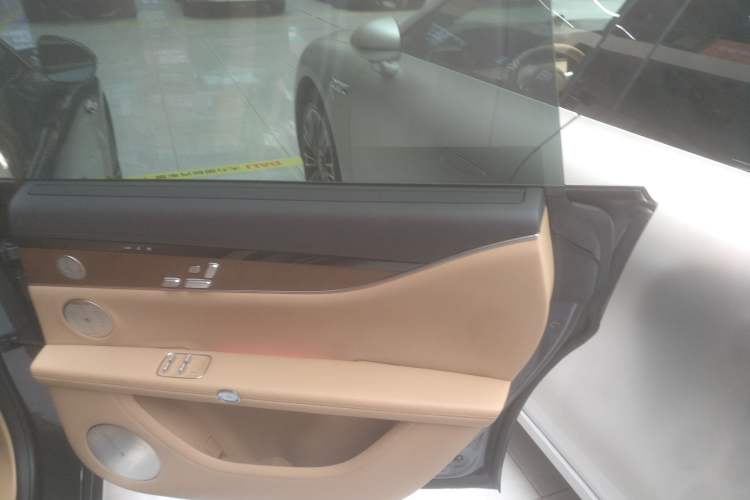 Used Hima Stelato S9 2024 All-Electric Ultra Four-Wheel-Drive Flagship Edition Right Rear Door Interior