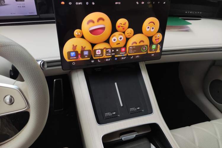 Used Hima Stelato S9 2024 All-Electric Ultra Four-Wheel-Drive Flagship Edition Audio And AC Panel