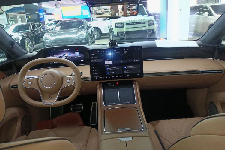 Used Hima Stelato S9 2024 All-Electric Ultra Four-Wheel-Drive Flagship Edition Center Console