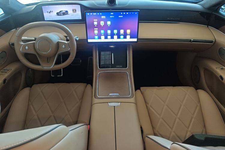 Used Hima Stelato S9 2024 All-Electric Ultra Four-Wheel-Drive Flagship Edition Center Console