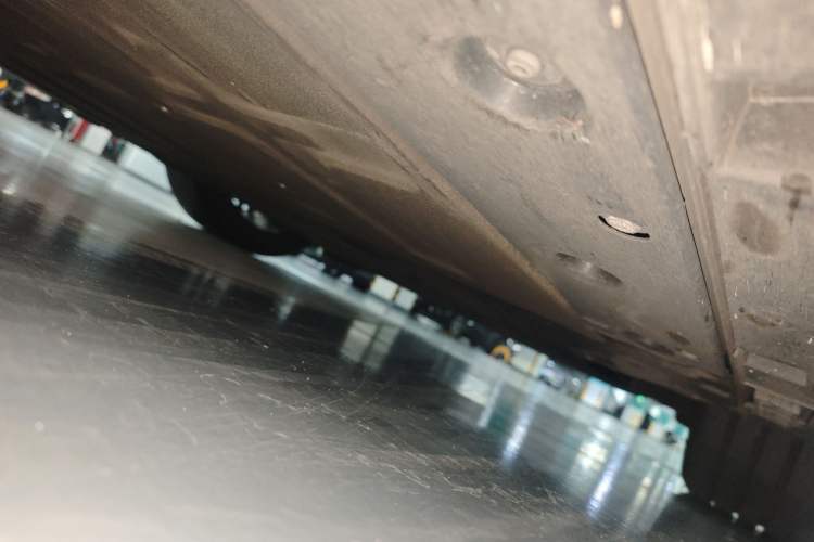 Used Hima Stelato S9 2024 All-Electric Max Rear-Drive Long-Range Version Chassis Front Right