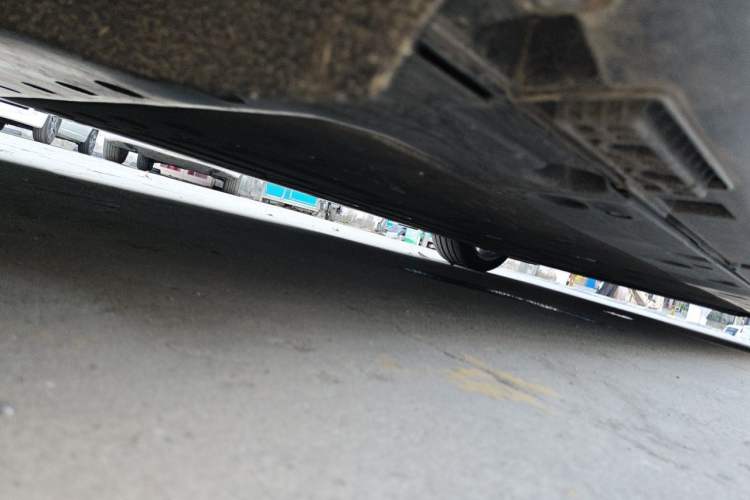 Used Hima Stelato S9 2024 All-Electric Max Rear-Drive Long-Range Version Chassis Rear Right