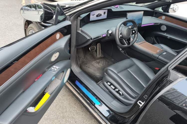 Used Hima Stelato S9 2024 All-Electric Ultra Four-Wheel-Drive Flagship Edition Driver Seat