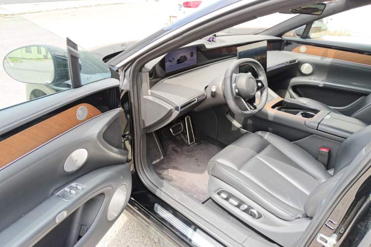 Used Hima Stelato S9 2024 All-Electric Ultra Four-Wheel-Drive Flagship Edition Driver Seat