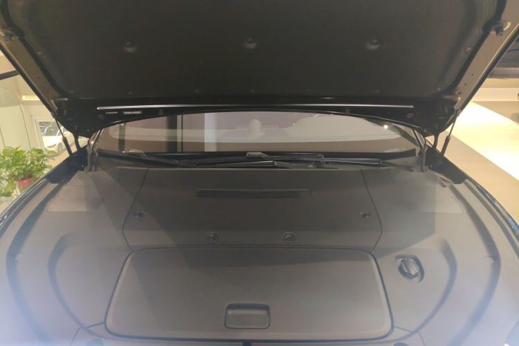 Used Hima Stelato S9 2024 All-Electric Ultra Four-Wheel-Drive Flagship Edition Engine Bay
