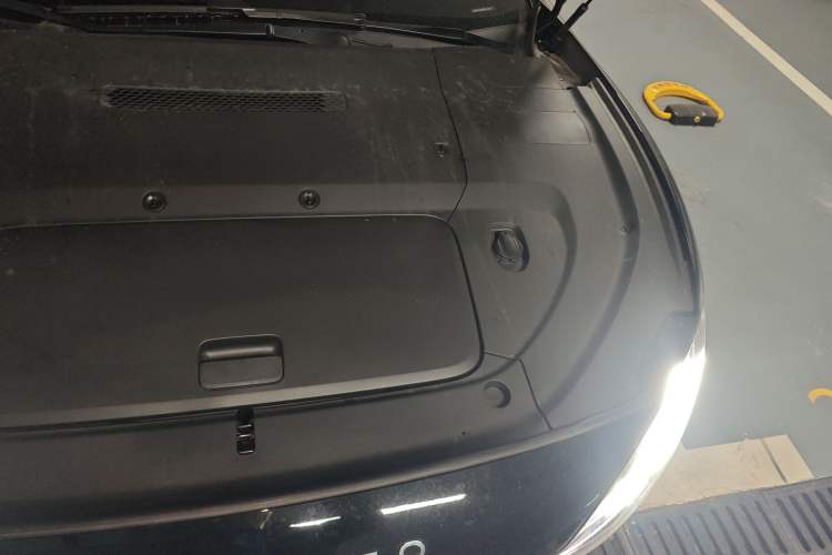 Used Hima Stelato S9 2024 All-Electric Max Rear-Drive Long-Range Version Engine Bay Left