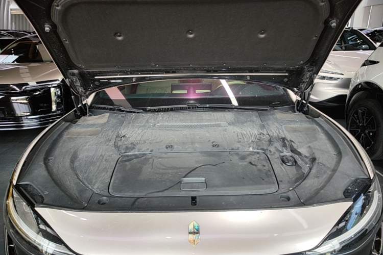 Used Hima Stelato S9 2024 All-Electric Ultra Four-Wheel-Drive Flagship Edition Engine Bay