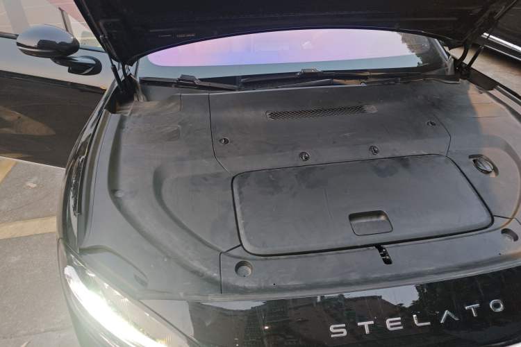 Used Hima Stelato S9 2024 All-Electric Ultra Four-Wheel-Drive Flagship Edition Engine Bay Right