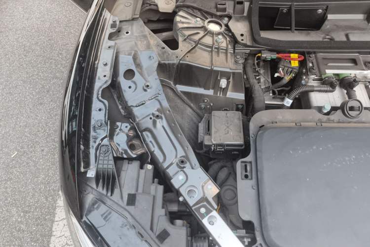 Used Hima Stelato S9 2024 All-Electric Ultra Four-Wheel-Drive Flagship Edition Engine Bay Right