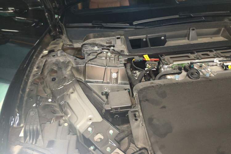 Used Hima Stelato S9 2024 All-Electric Ultra Four-Wheel-Drive Flagship Edition Engine Bay Right