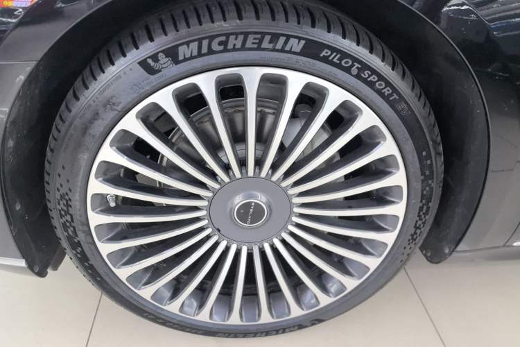 Used Hima Stelato S9 2024 All-Electric Ultra Four-Wheel-Drive Flagship Edition Exterior 3