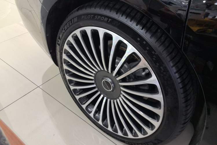 Used Hima Stelato S9 2024 All-Electric Ultra Four-Wheel-Drive Flagship Edition Exterior 4