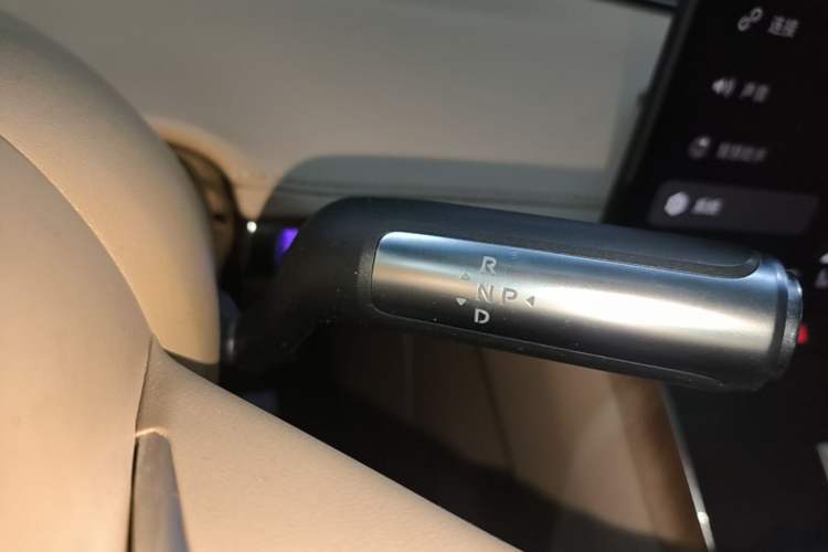Used Hima Stelato S9 2024 All-Electric Ultra Four-Wheel-Drive Flagship Edition Gear Lever