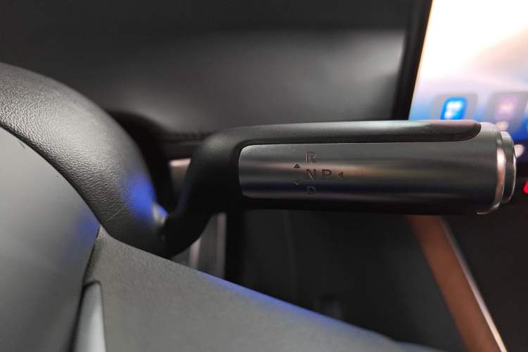 Used Hima Stelato S9 2024 All-Electric Ultra Four-Wheel-Drive Flagship Edition Gear Lever