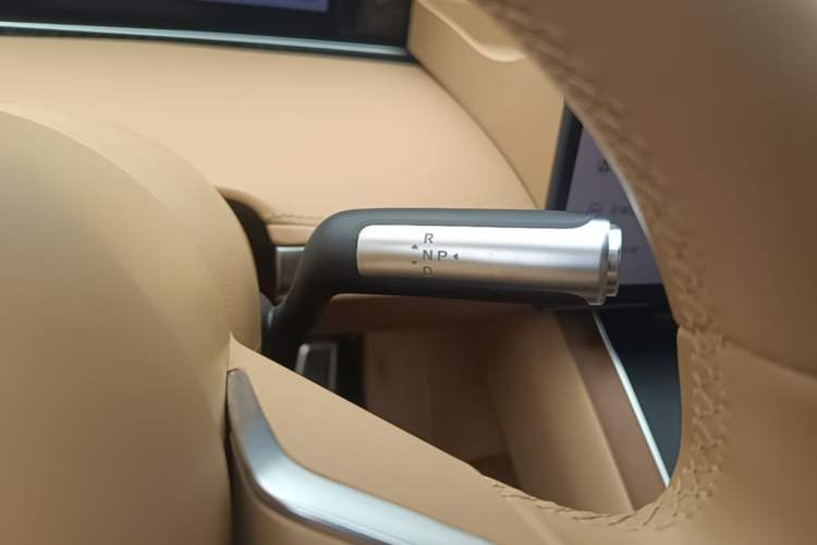 Used Hima Stelato S9 2024 All-Electric Ultra Rear-Drive Long-Range Flagship Edition Gear Lever