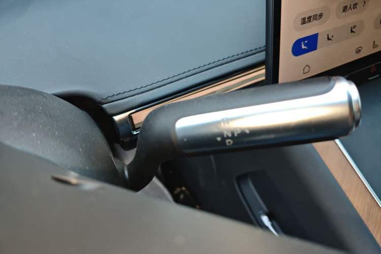 Used Hima Stelato S9 2024 All-Electric Ultra Four-Wheel-Drive Flagship Edition Gear Lever