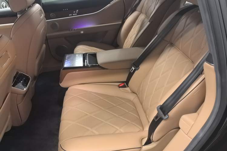 Used Hima Stelato S9 2024 All-Electric Ultra Four-Wheel-Drive Flagship Edition Interior 1