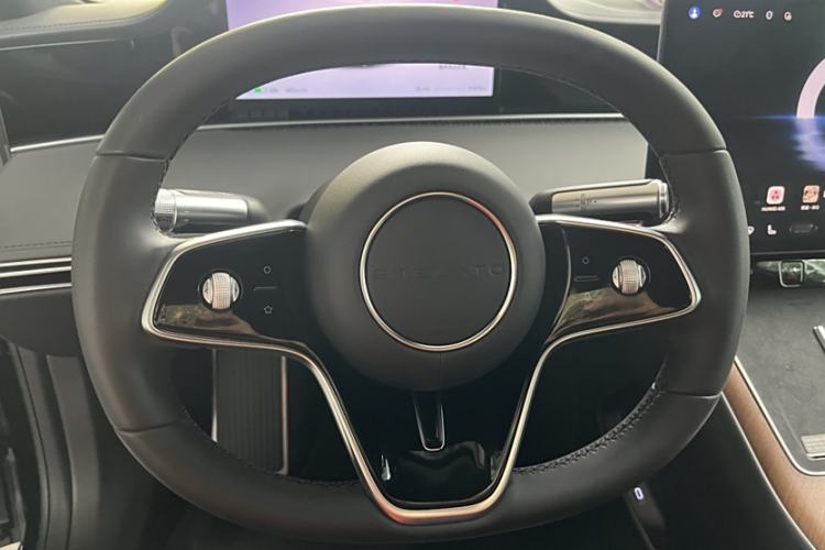 Used Hima Stelato S9 2024 All-Electric Ultra Four-Wheel-Drive Flagship Edition Interior 2