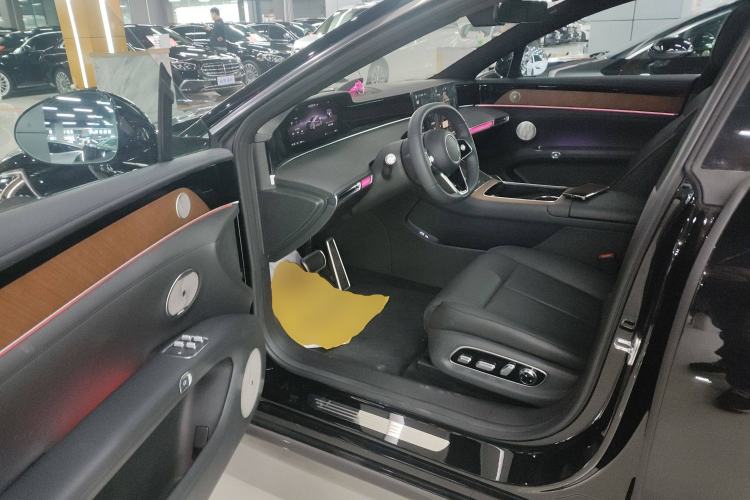 Used Hima Stelato S9 2024 All-Electric Ultra Four-Wheel-Drive Flagship Edition Interior 3