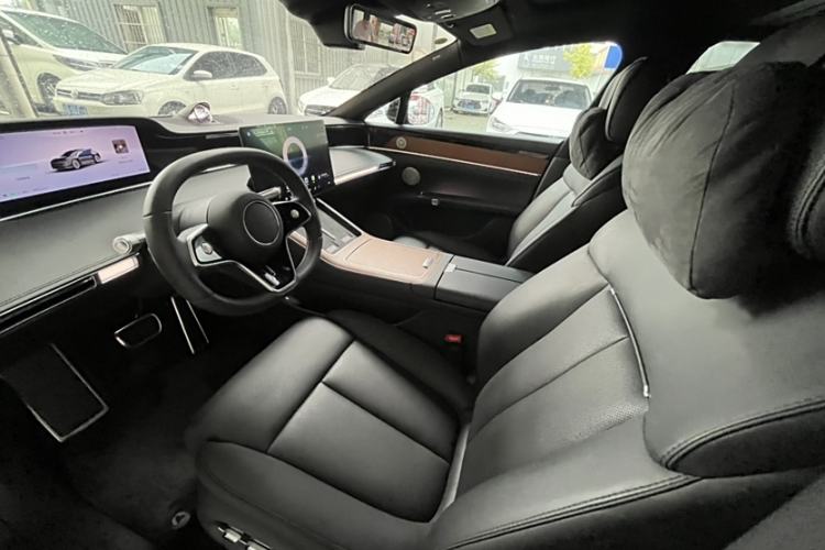 Used Hima Stelato S9 2024 All-Electric Ultra Four-Wheel-Drive Flagship Edition Interior 4
