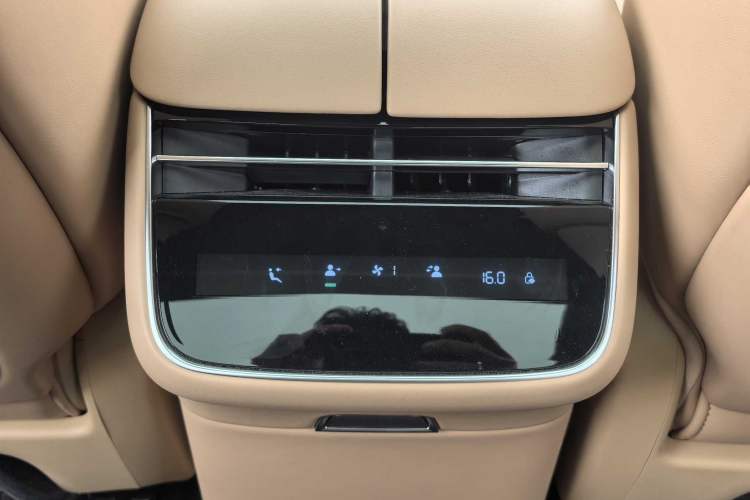 Used Hima Stelato S9 2024 All-Electric Ultra Rear-Drive Long-Range Flagship Edition Interior 6