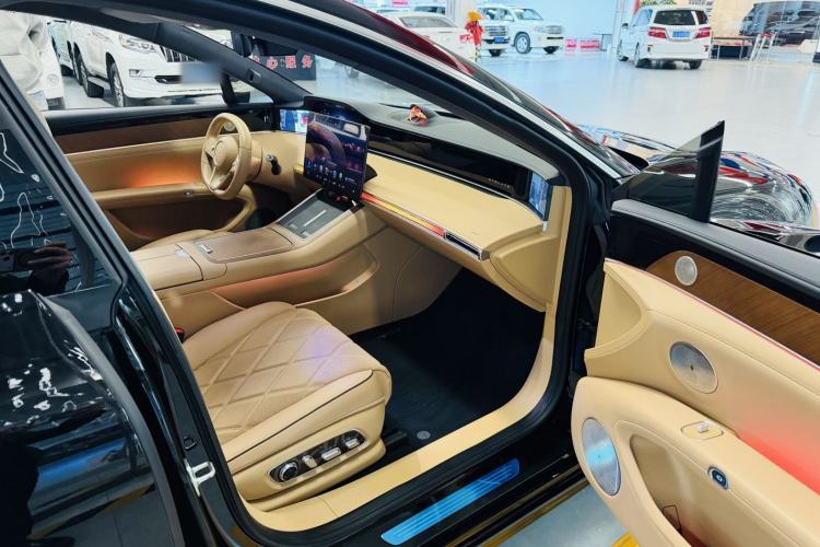 Used Hima Stelato S9 2024 All-Electric Ultra Four-Wheel-Drive Flagship Edition Interior 7