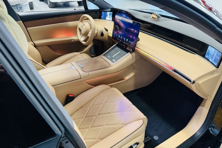 Used Hima Stelato S9 2024 All-Electric Ultra Four-Wheel-Drive Flagship Edition Interior 8