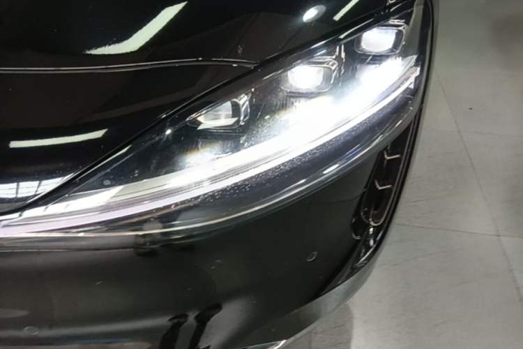 Used Hima Stelato S9 2024 All-Electric Ultra Four-Wheel-Drive Flagship Edition Left Front Headlight