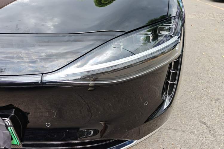 Used Hima Stelato S9 2024 All-Electric Ultra Rear-Drive Long-Range Flagship Edition Left Front Headlight