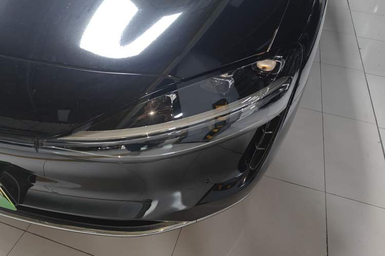 Used Hima Stelato S9 2024 All-Electric Ultra Four-Wheel-Drive Flagship Edition Left Front Headlight