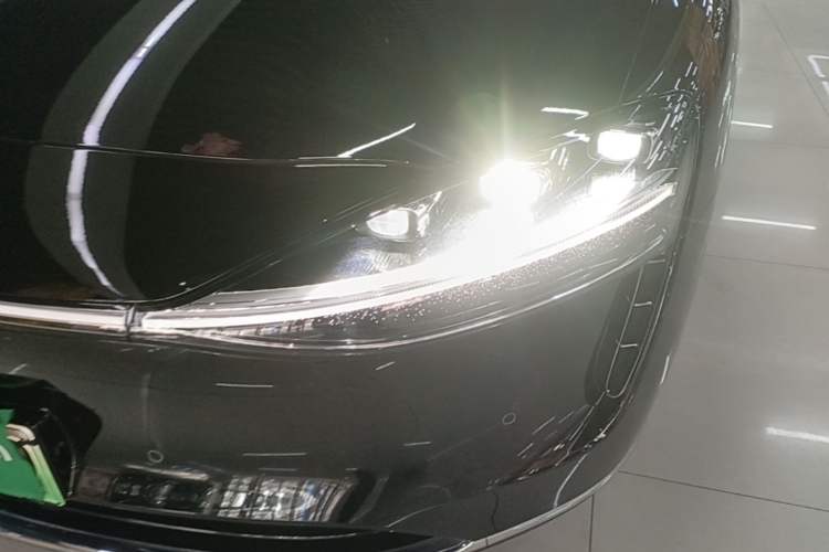 Used Hima Stelato S9 2024 All-Electric Ultra Rear-Drive Long-Range Flagship Edition Left Front Headlight