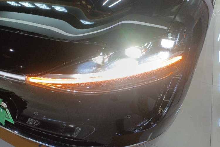 Used Hima Stelato S9 2024 All-Electric Ultra Four-Wheel-Drive Flagship Edition Left Front Headlight