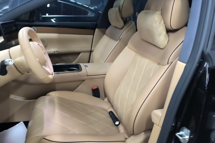 Used Hima Stelato S9 2024 All-Electric Ultra Four-Wheel-Drive Flagship Edition Left Front Seat