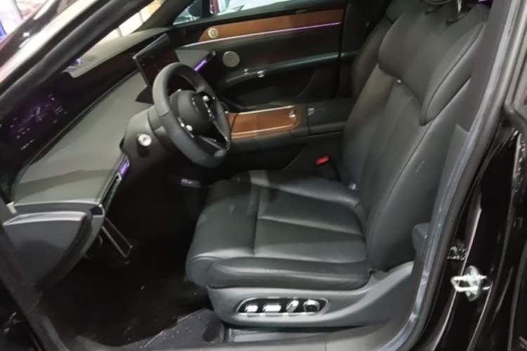 Used Hima Stelato S9 2024 All-Electric Ultra Four-Wheel-Drive Flagship Edition Left Front Seat