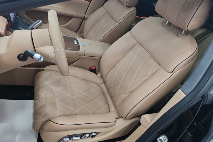 Used Hima Stelato S9 2024 All-Electric Ultra Four-Wheel-Drive Flagship Edition Left Front Seat
