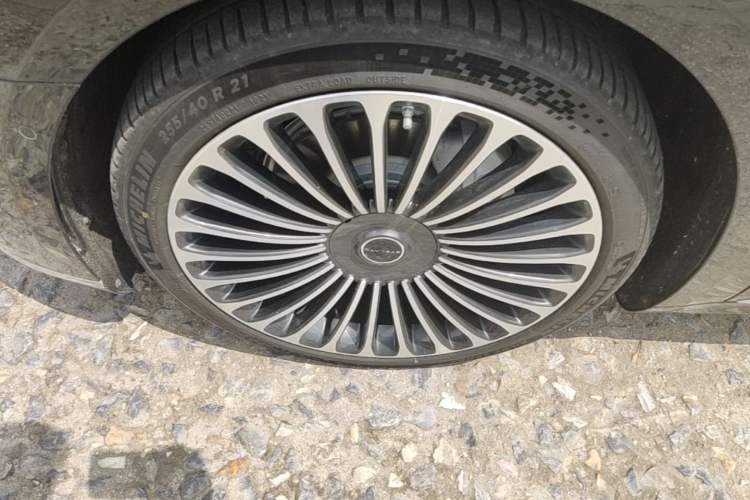 Used Hima Stelato S9 2024 All-Electric Ultra Four-Wheel-Drive Flagship Edition Left Front Wheel Hub