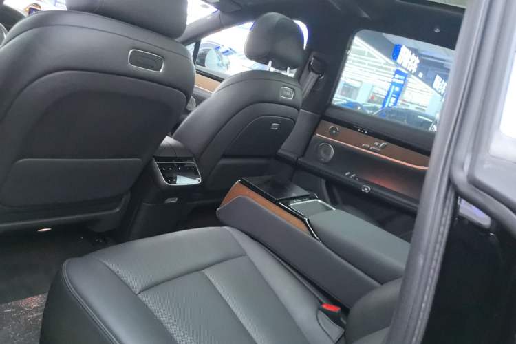 Used Hima Stelato S9 2024 All-Electric Ultra Four-Wheel-Drive Flagship Edition Left Rear Seat