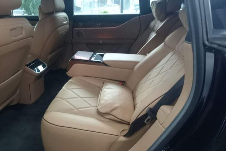 Used Hima Stelato S9 2024 All-Electric Ultra Four-Wheel-Drive Flagship Edition Left Rear Seat