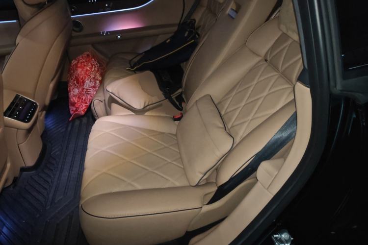 Used Hima Stelato S9 2024 All-Electric Ultra Four-Wheel-Drive Flagship Edition Left Rear Seat