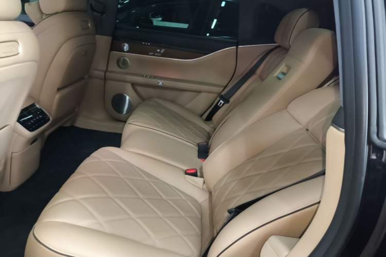 Used Hima Stelato S9 2024 All-Electric Ultra Four-Wheel-Drive Flagship Edition Left Rear Seat