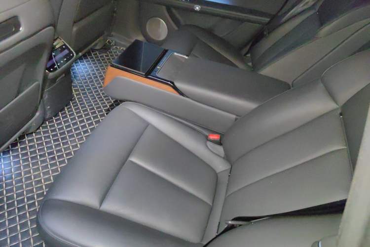 Used Hima Stelato S9 2024 All-Electric Ultra Four-Wheel-Drive Flagship Edition Left Rear Seat